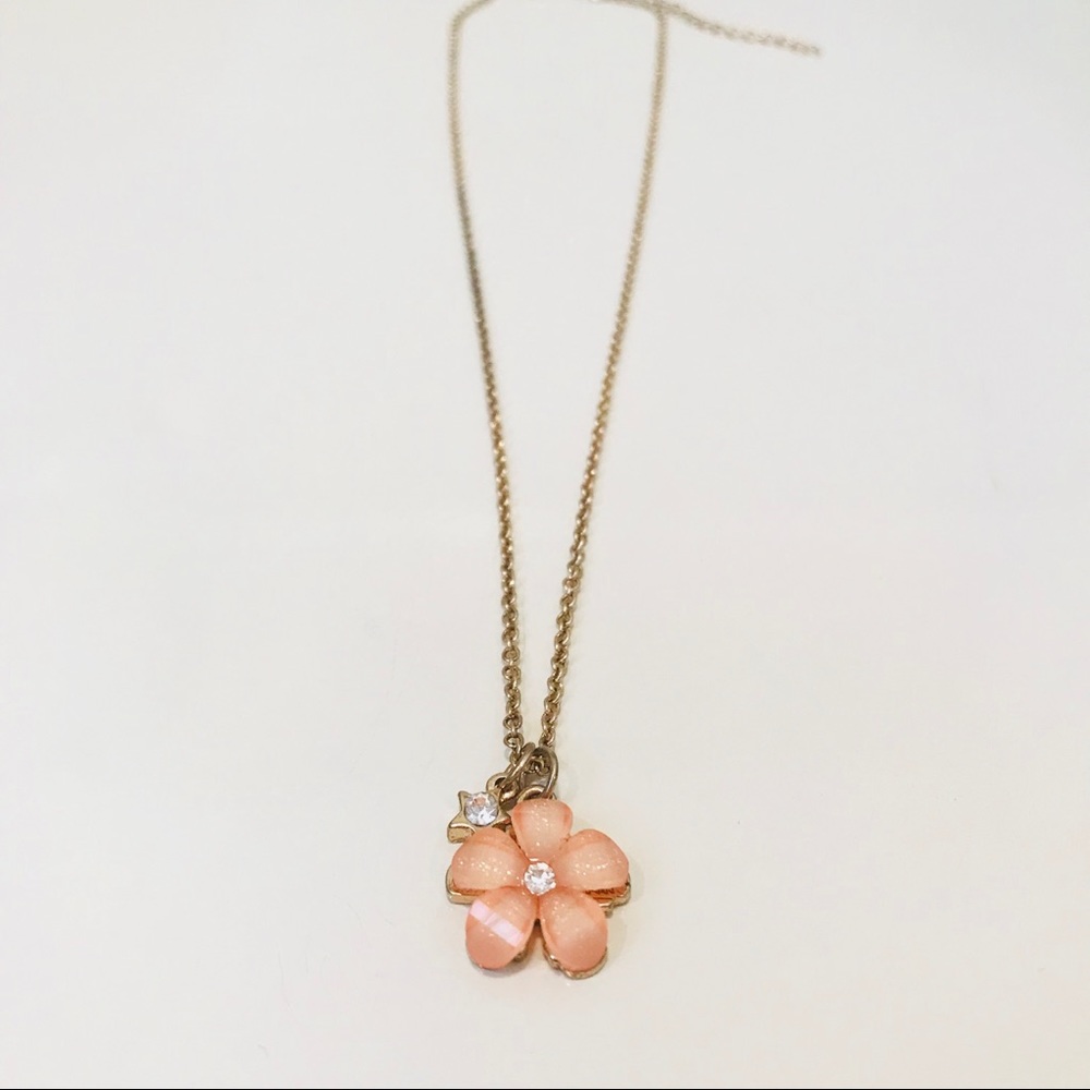 Adorable necklace with peach-coral floral pendant